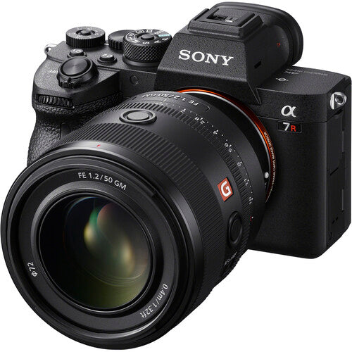 Sony FE 85mm f/1.4 GM Lens